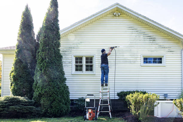 Professional Pressure washing in Bloomfield, IN