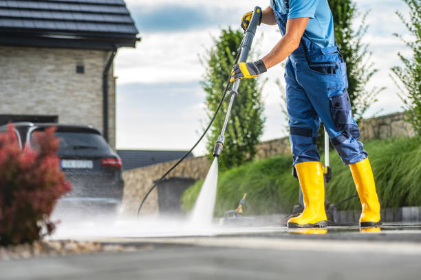 Best Sidewalk and Walkway Cleaning  in Bloomfield, IN